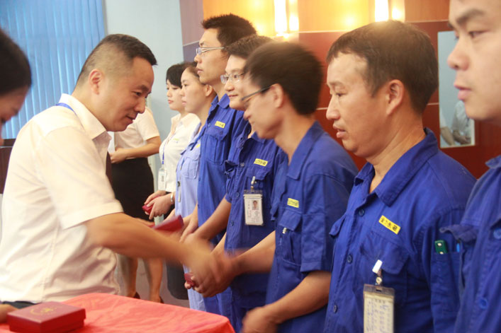 1618558798114374.jpg 1577671403854767.jpg