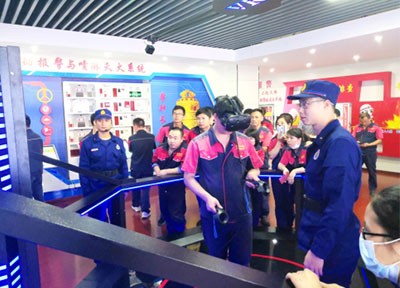 消防安全　平安伟德国际1946―兼職消防員の消防体験ステーションでの技能教育